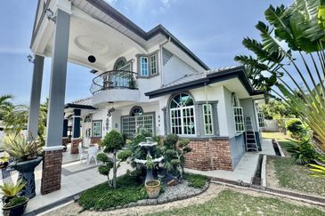 Rumah Banglo 1 1/2 Tingkat di Alor setar 