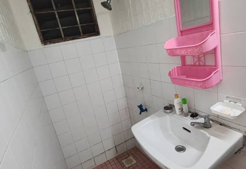 Flat Tasek 64, Bandar Baru Seri Alam