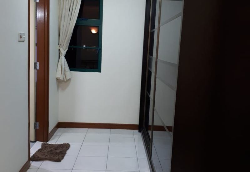 The Straits View, Bandar Baru Permas Jaya