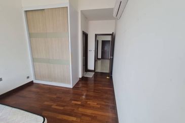 Paragon Suites @ CIQ