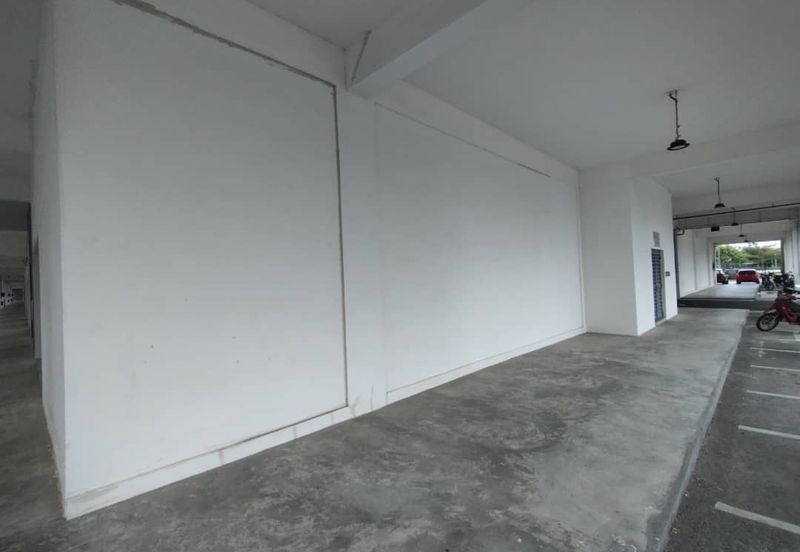 Meridin Bayvue Shoplot Corner Lot For Rent