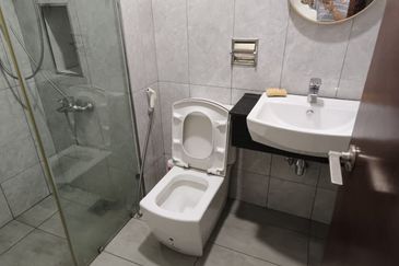 Paragon Suites @ CIQ