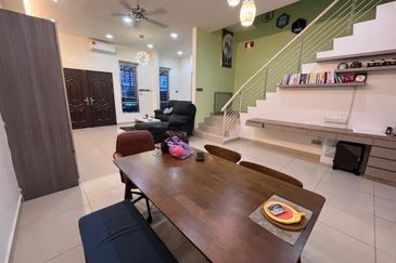 Austin Residence @Taman Mount Austin