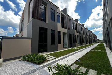 Aurora Resort Villas