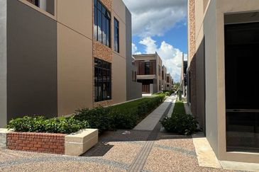 Aurora Resort Villas