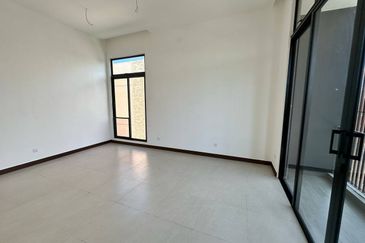 Aurora Resort Villas