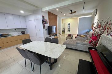 Sunway Citrine Lakehomes