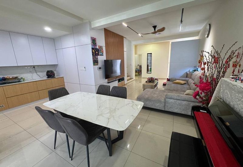 Sunway Citrine Lakehomes
