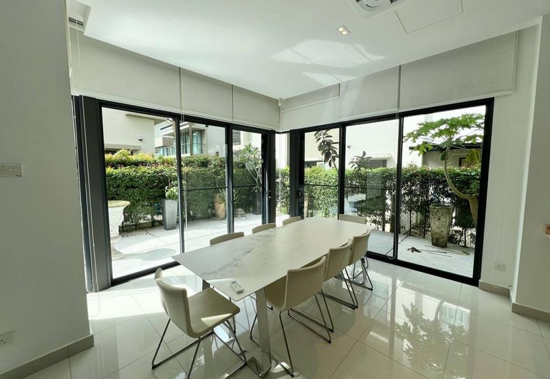 Bayou Creek, Leisure Farm