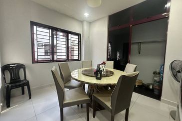Rini Residences