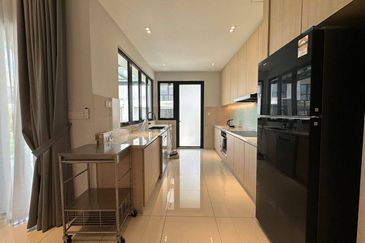 Sunway Citrine Lakehomes