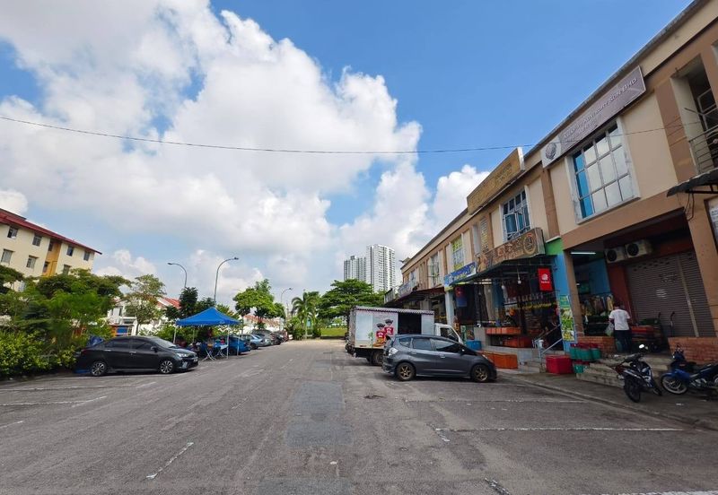 Austin Avenue @ Taman Mount Austin