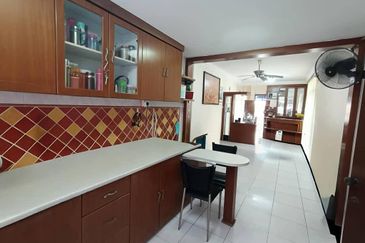 Taman Sutera Perling