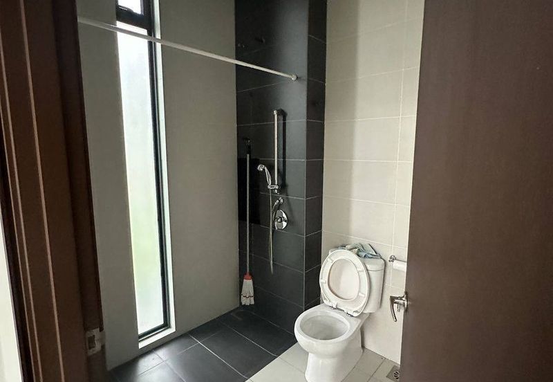 The Straits View Residences