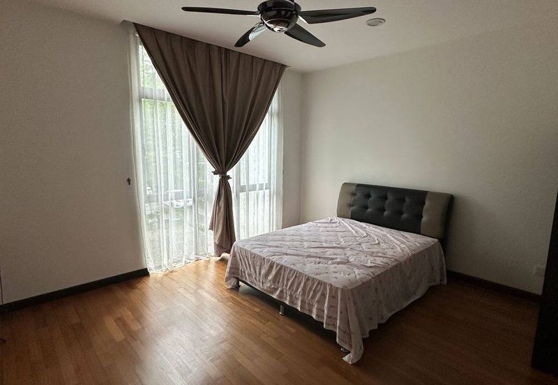 The Straits View Residences