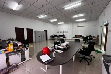 Kempas Utama Industrial Park