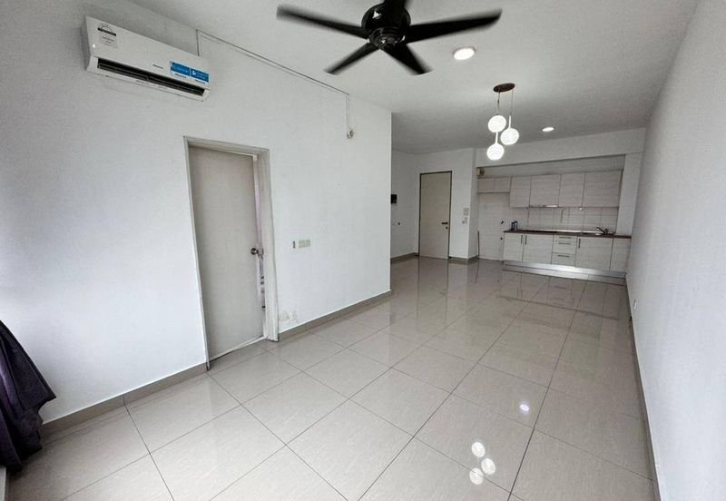 Dedaun Hijau (Greenfield Regency)