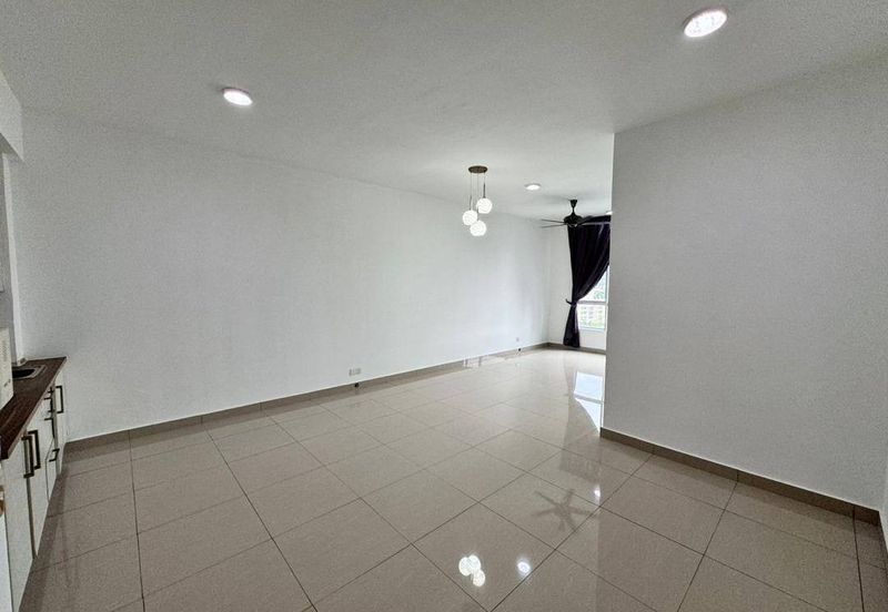 Dedaun Hijau (Greenfield Regency)