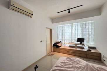 Dedaun Hijau (Greenfield Regency)