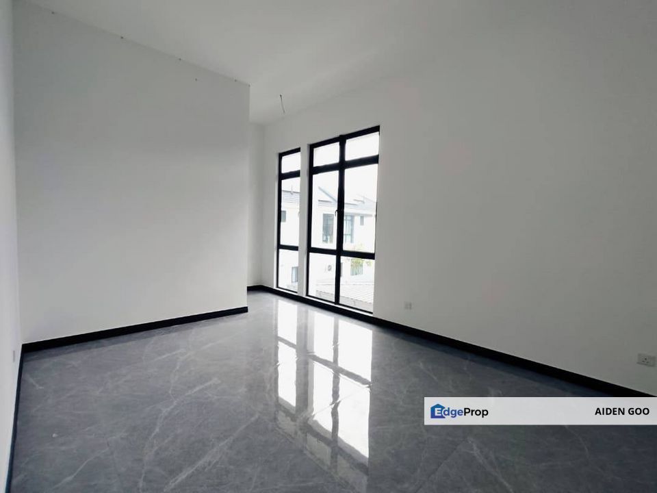 Alocasia Setia Tropika 10 Double Storey Semi Detached House For Sale, Johor, Setia Tropika