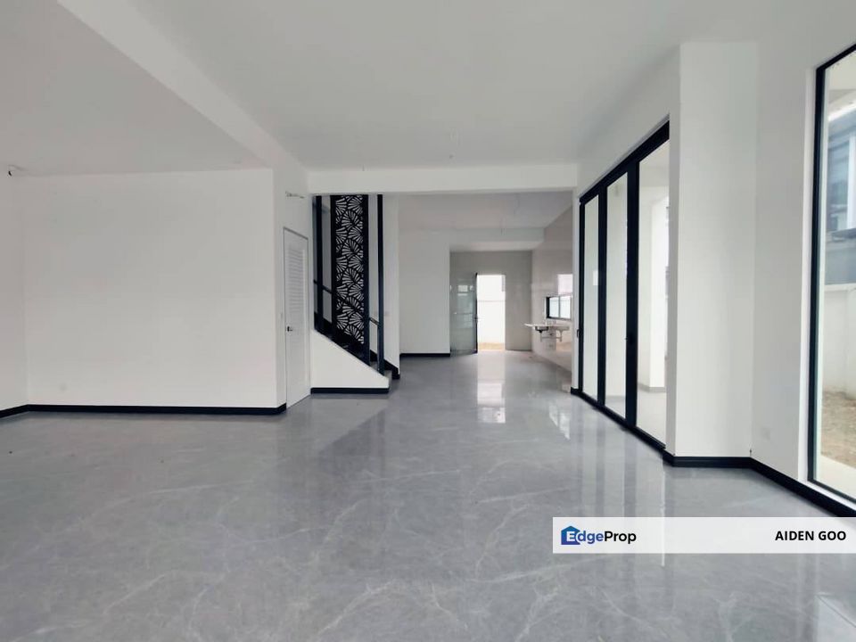 Alocasia Setia Tropika 10 Double Storey Semi Detached House For Sale, Johor, Setia Tropika