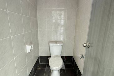 Double Storey Factory in Desa 88 for Sale,Taman Desa Cemerlang, Ulu Johor, Pasir Gudang,Johor Jaya,Puteri Wangsa,