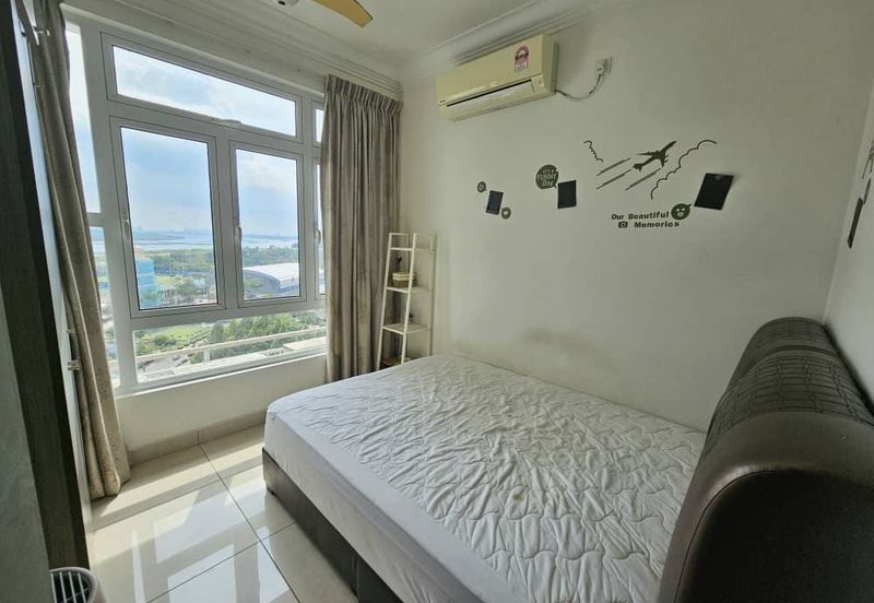 Golden Sands Seaview Residence