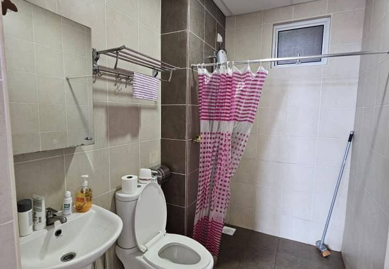 Golden Sands Seaview Residence