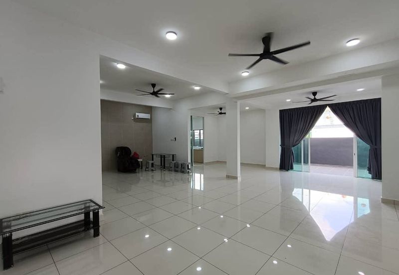 Taman Austin Heights