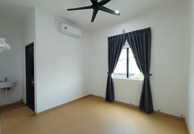 Taman Austin Heights