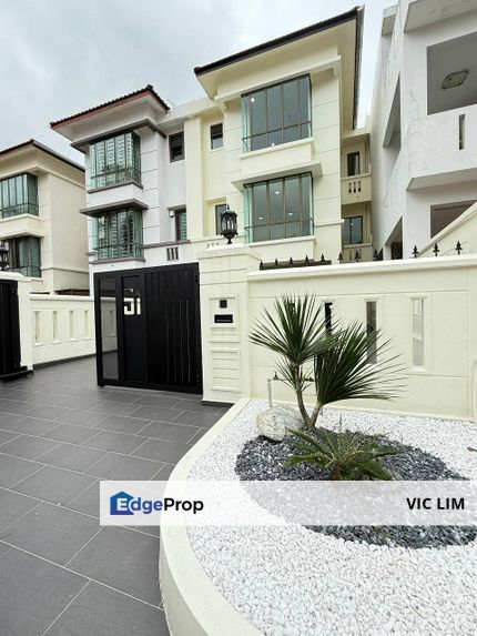 Taman Impian Emas Skudai Johor 2.5 Storey Terrace House For Sale, Johor, Skudai