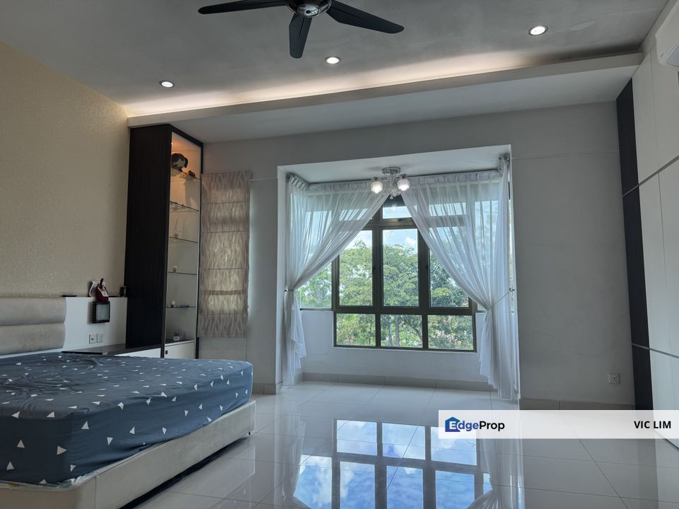 Sutera Utama 3storey Semi D For Sale, Johor, Skudai