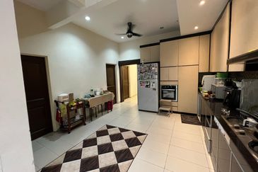 Austin Residence @Taman Mount Austin