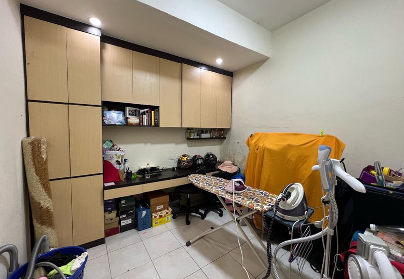 Austin Residence @Taman Mount Austin