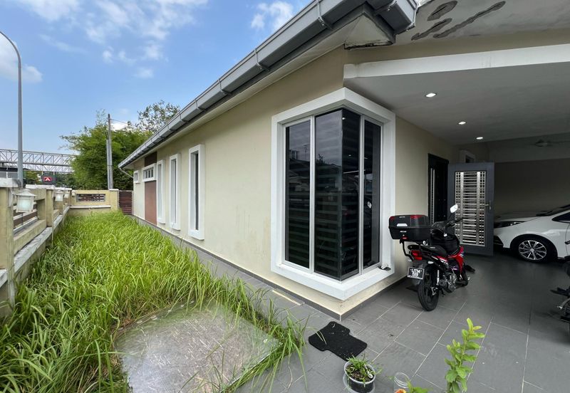 Austin Residence @Taman Mount Austin