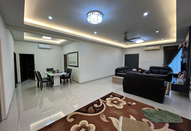 Austin Residence @Taman Mount Austin