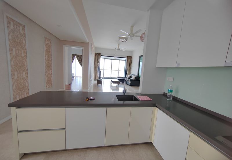 The Astaka @ 1 Bukit Senyum