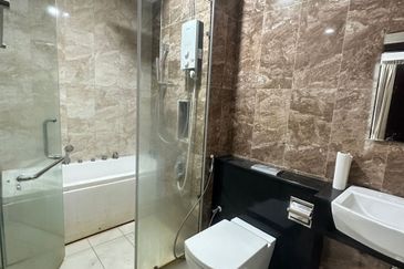 Paragon Suites @ CIQ