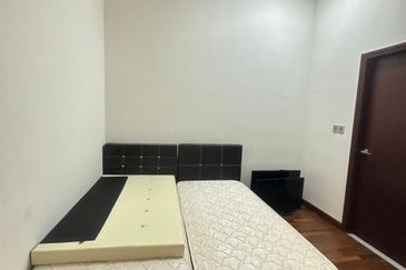 Paragon Suites @ CIQ