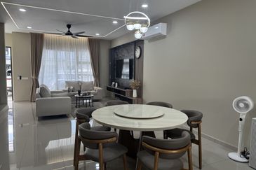 Tate Dalton @ Eco Botanic 2