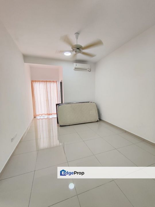 One Sentral service residence Dualkey unit for sale, Johor, Nusajaya