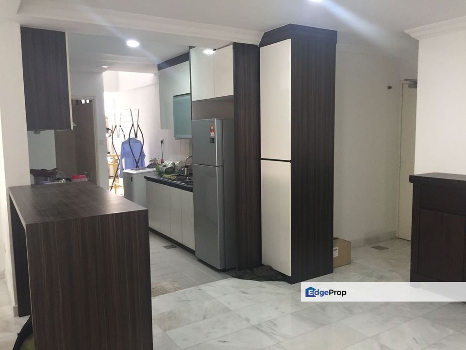 Aloha Tower Condominium Penthouse Unit For Sale, Johor, Johor Bahru