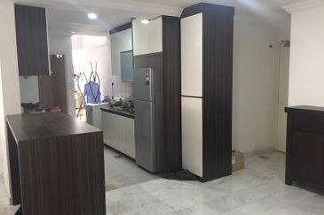 Aloha Tower Condominium