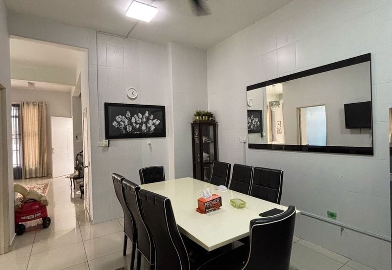 Garden Villa @ Bukit Indah 2