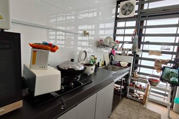 The Canal Garden South, Horizon Hills