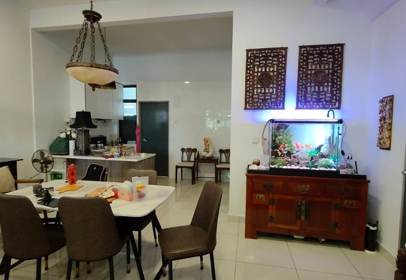 The Canal Garden South, Horizon Hills