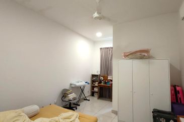 The Canal Garden South, Horizon Hills