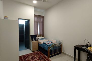 The Canal Garden South, Horizon Hills