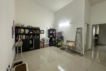 Austin Residence @Taman Mount Austin