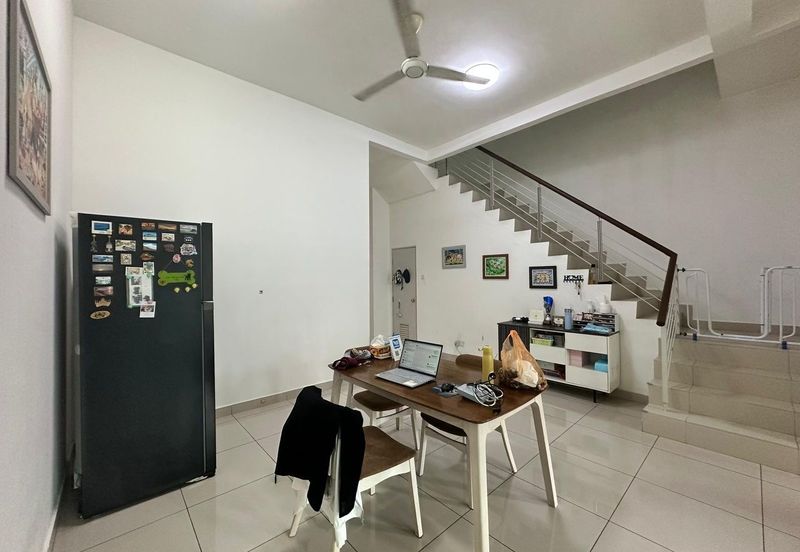 Austin Residence @Taman Mount Austin